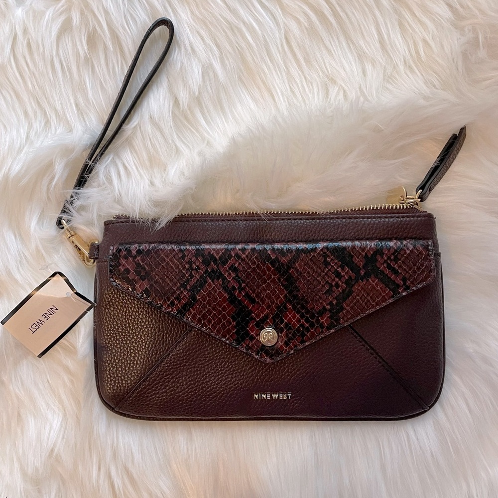 Nine West wristlet
